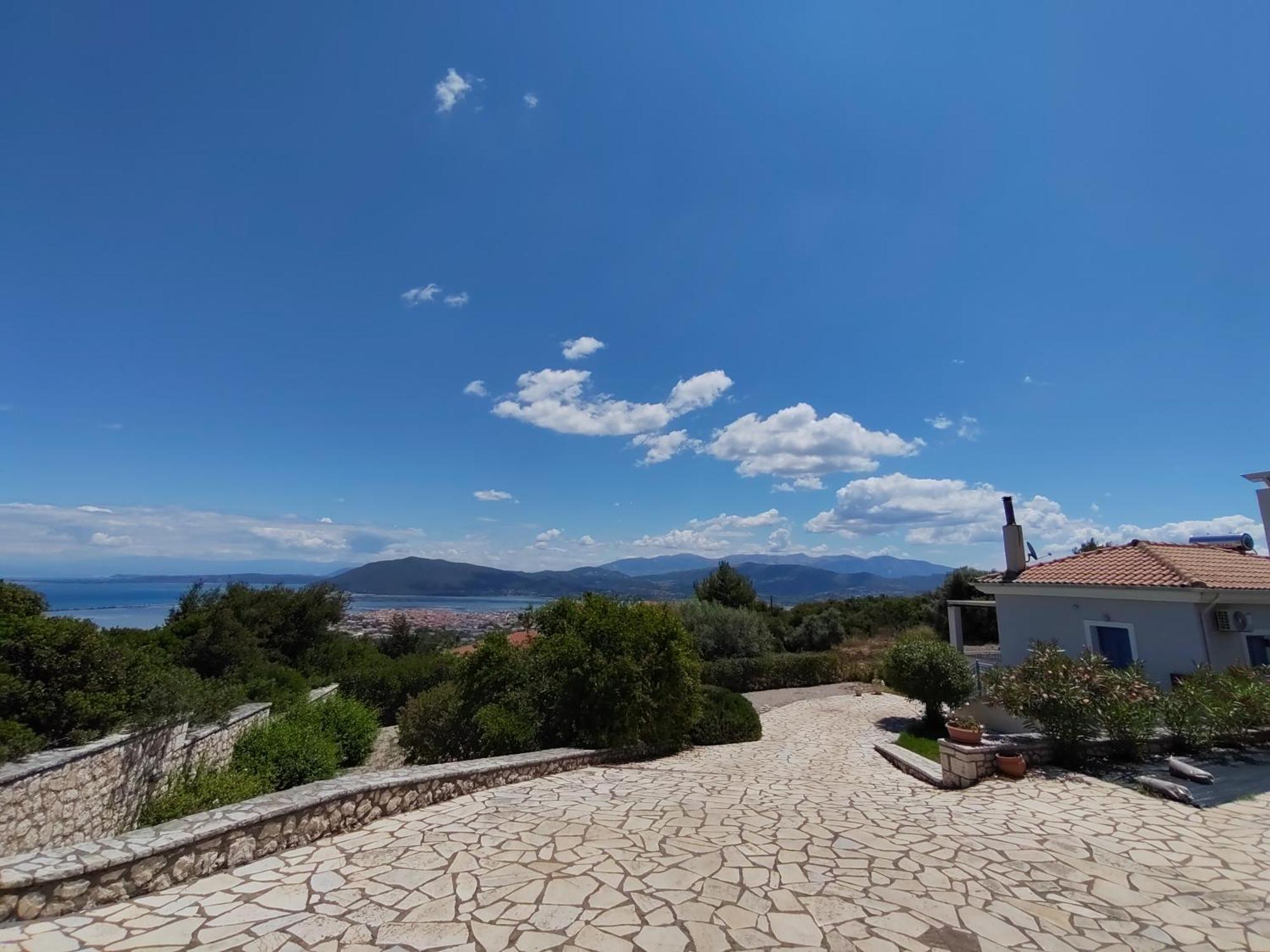 Polikarpos Villas Tsoukaladhes Exterior photo